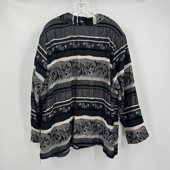 Maggie Barnes Women Jacket Size 2X Black Gray Floral Stripe Boho Artsy Statement - Picture 2 of 7